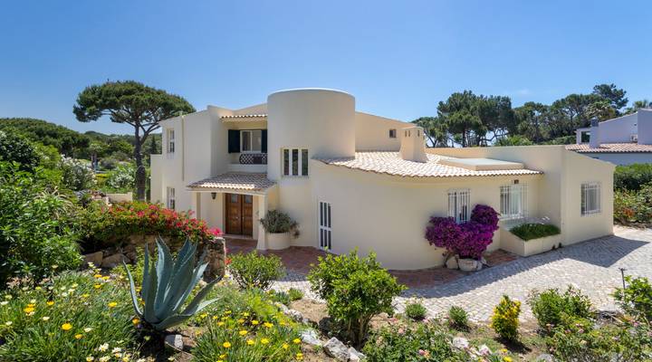 Villa Mistral Thumbnail