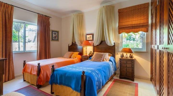 Encosta do Lago III Thumbnail