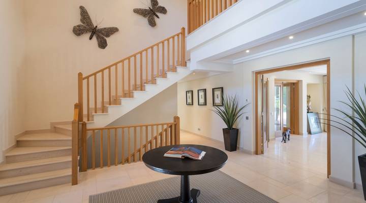 Villa Lotus Thumbnail