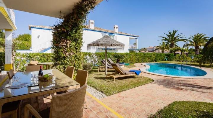 Encosta do Lago III Thumbnail