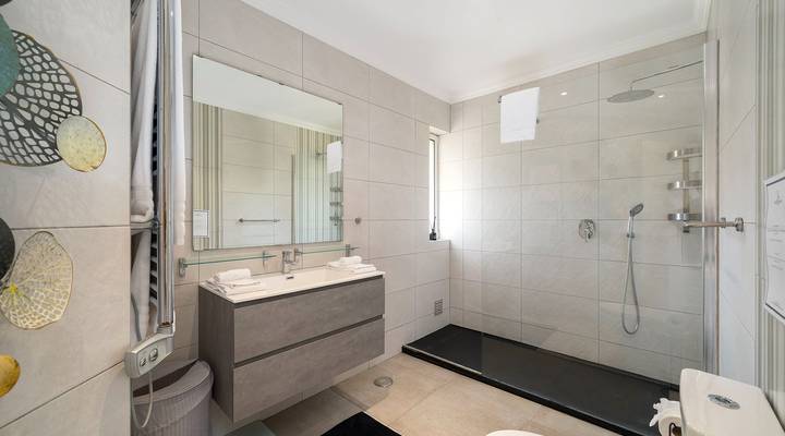 Encosta do Lago II Thumbnail