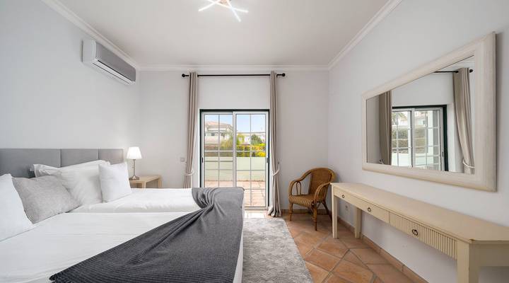 Villa Blossom Thumbnail