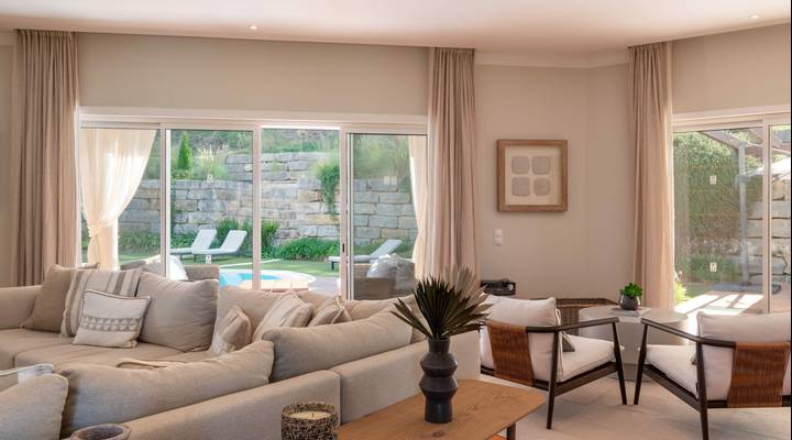Villa Mayfair Thumbnail
