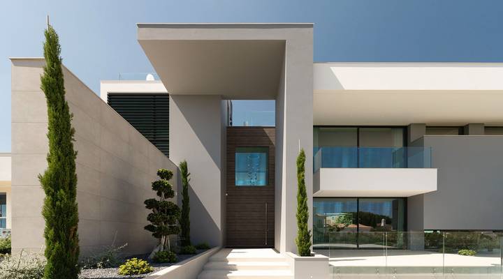 Luxury 7-Bedroom Lakefront Villa Beauty in Atlantico Thumbnail