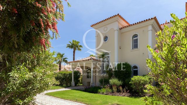 Delightful Townhouse in Quinta do Lago