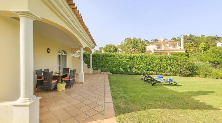 Vale dos Pinheiros I Thumbnail