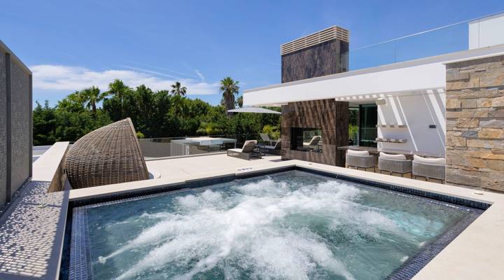 Villa Secreto Thumbnail