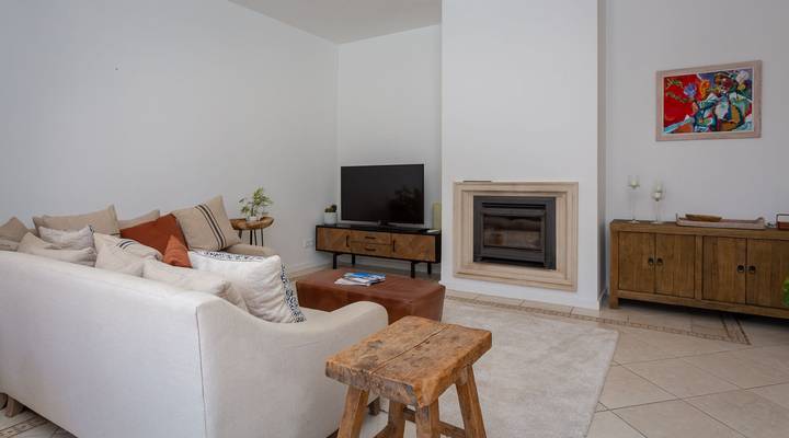 Villa Lakeside Village Thumbnail