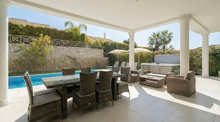 Villa Blossom Thumbnail