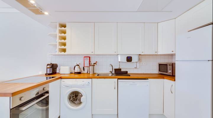 Fantástico Apartamento a Poucos Passos Da Praia Thumbnail