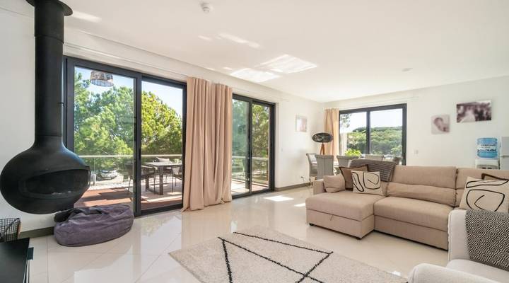 Apartamento Exclusivo T2 em Vale do Lobo Thumbnail