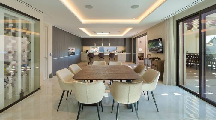 Villa Sunset Thumbnail