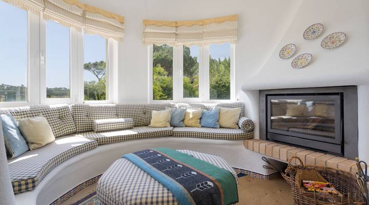 Villa Mistral Thumbnail