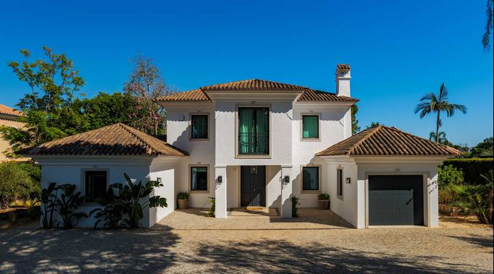 Pinheiros Altos V Thumbnail