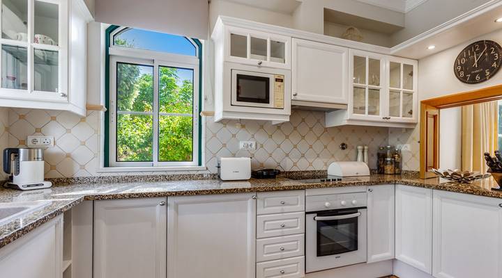 Vale dos Pinheiros IV Thumbnail