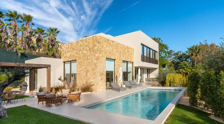 Villa Serenity Thumbnail