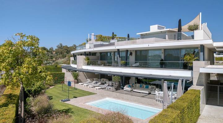 Reserva - Extraordinary Garden Residence Thumbnail