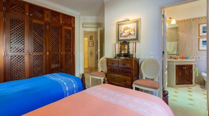 Encosta do Lago III Thumbnail