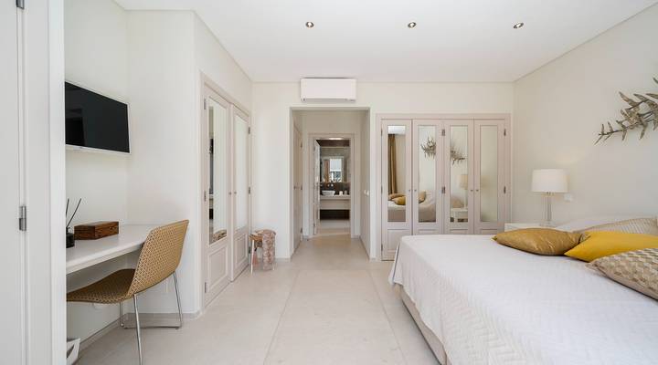 Townhouse Flor Thumbnail