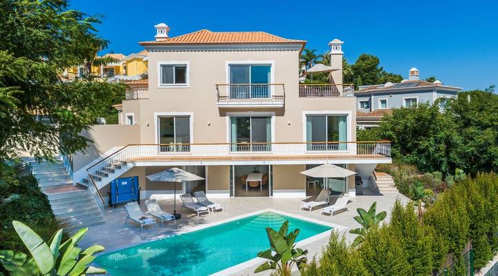 Villa Encosta do Lago IV Thumbnail