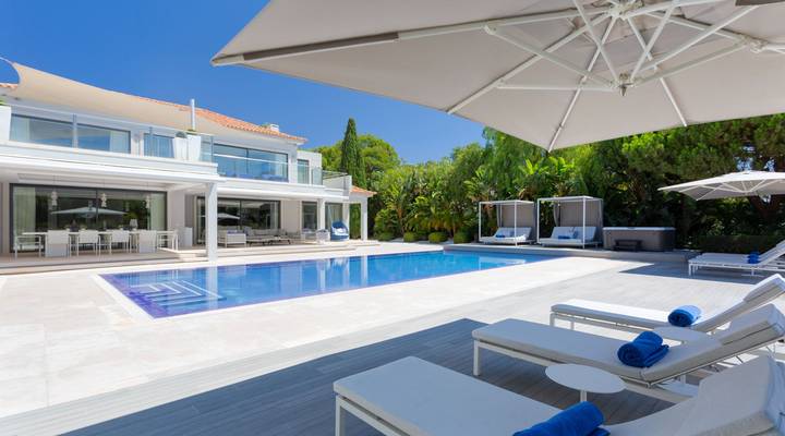 Step Into Paradise Thumbnail