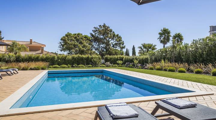 Encosta do Lago VII Thumbnail