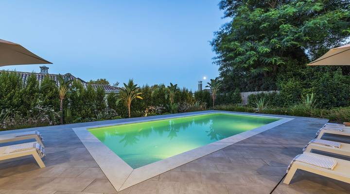 Villa Encosta do Lago IV Thumbnail