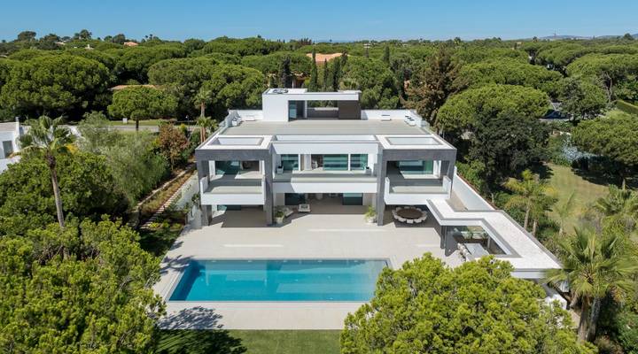 Villa Botanica Thumbnail