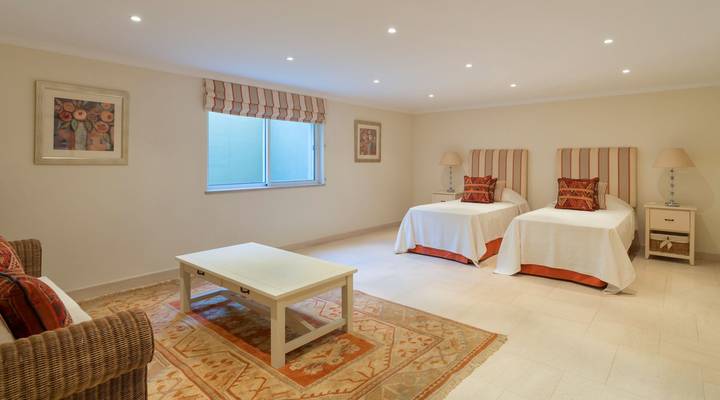 Villa Lotus Thumbnail