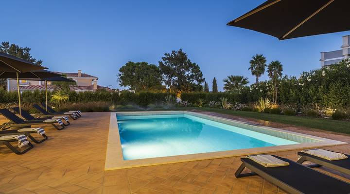 Encosta do Lago VII Thumbnail