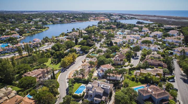 Encosta do Lago V Thumbnail