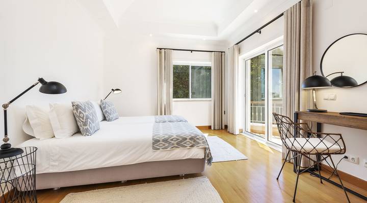 Villa Encosta do Lago IV Thumbnail