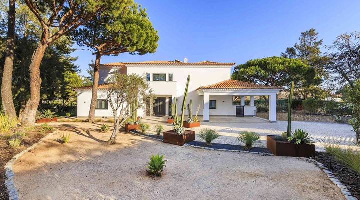 Villa Encosta do Lago Thumbnail