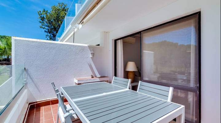 Fantástico Apartamento a Poucos Passos Da Praia Thumbnail