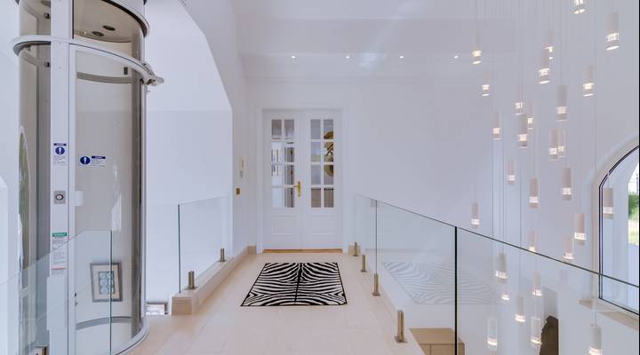 Stunning and Peaceful Villa Thumbnail