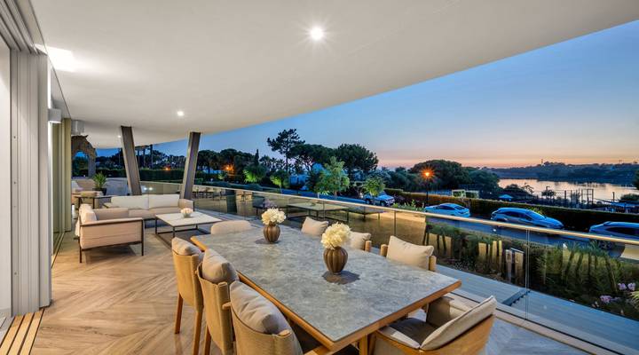 Reserva - Penthouse Vista Lago Thumbnail
