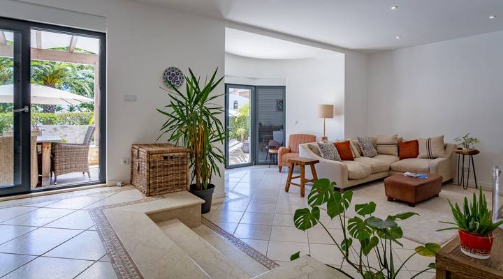 Villa Lakeside Village Thumbnail