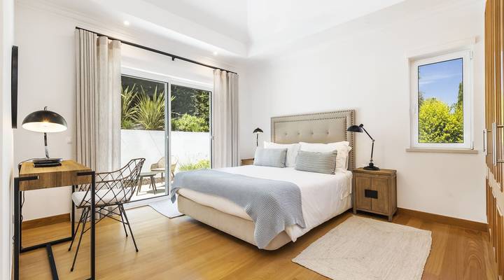 Villa Encosta do Lago IV Thumbnail