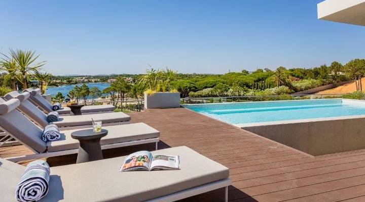 Reserva Lake Penthouse Thumbnail