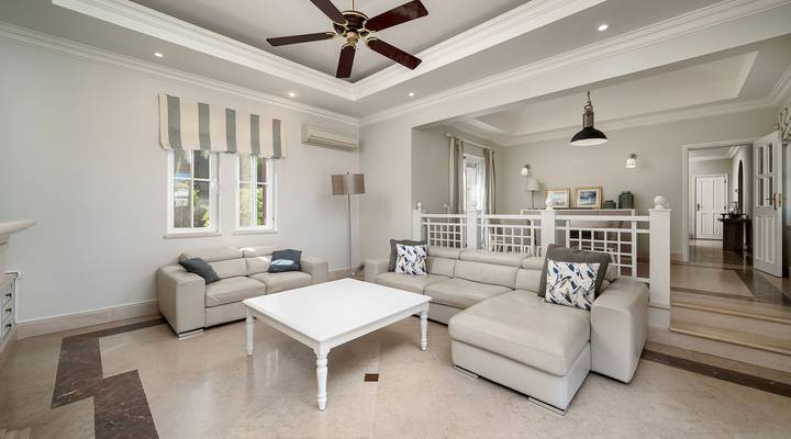 Villa Pinheiros Altos I Thumbnail