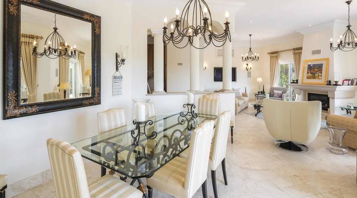 Villa Pinheiros Altos II Thumbnail