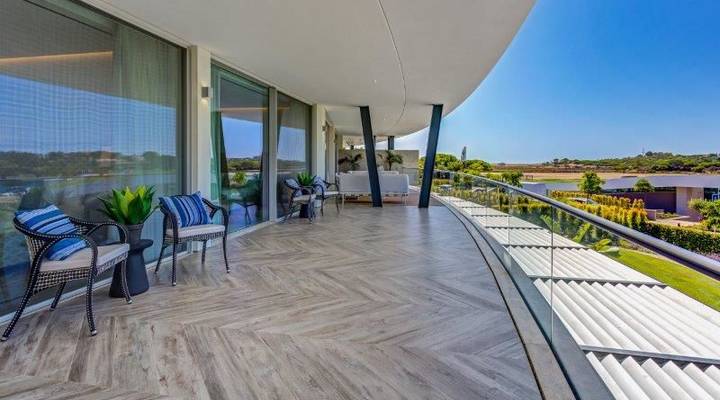 Reserva Lake Penthouse Thumbnail
