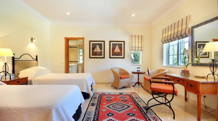 VILLA LIRA Thumbnail