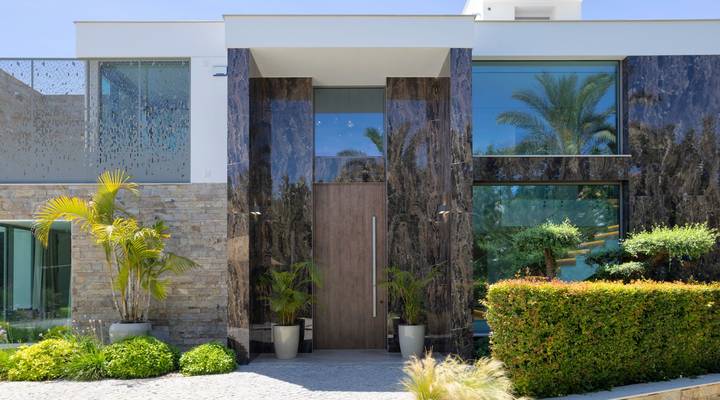 Villa Secreto Thumbnail
