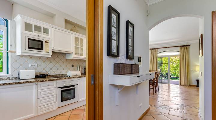 Vale dos Pinheiros IV Thumbnail