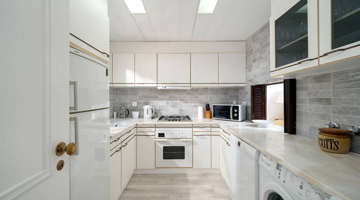 Lakeside Village 121 Thumbnail