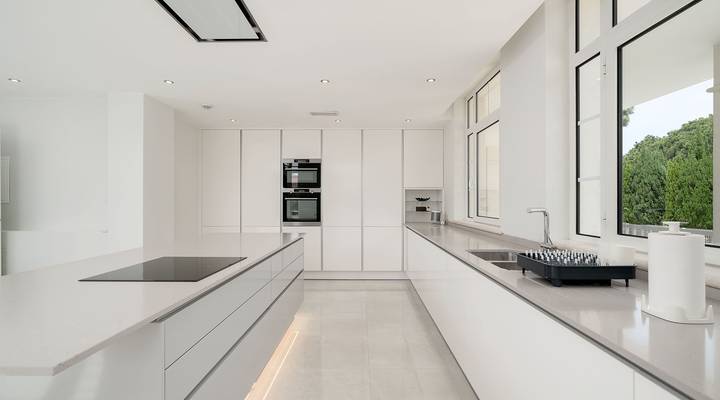 Grandiosa Mansão no Atlântico Thumbnail