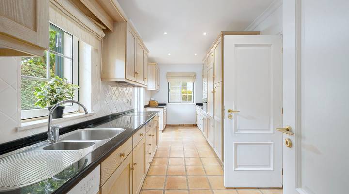 Villa Blossom Thumbnail