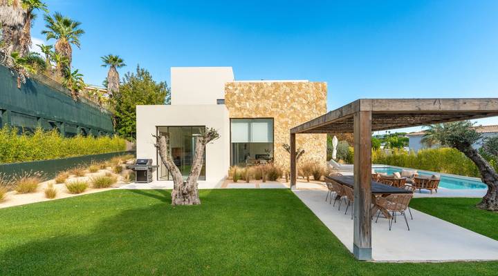 Villa Serenity Thumbnail