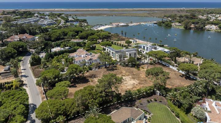 Terreno com Projeto Aprovado Thumbnail